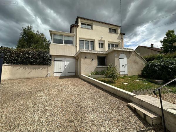 Maison à vendre à Montrichard-Val-de-Cher dans le Loir-et-Cher (41400), ref : 12101/1295   
CENTRE BOURG