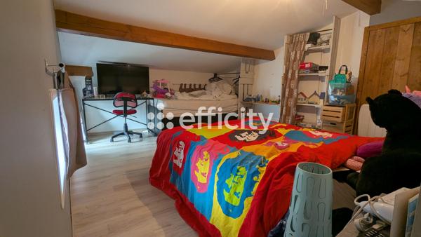 Maison 6 pièces - 92 m² Exclusivité efficity