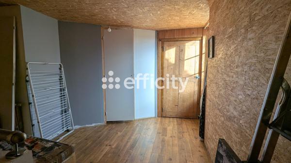 Maison 6 pièces - 92 m² Exclusivité efficity