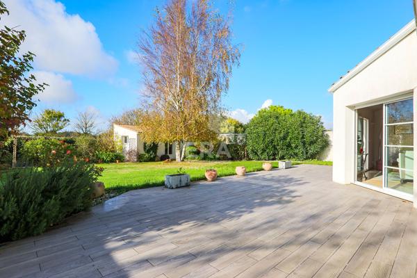 Maison à vendre à Puilboreau - 5 pièces, 4 chambres, 690 000 €