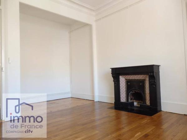 A LOUER ! APPARTEMENT T2 EN CENTRE VILLE