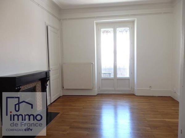 A LOUER ! APPARTEMENT T2 EN CENTRE VILLE