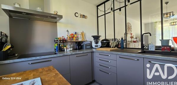 Maison à vendre 4 pièces 104 m² Saint-Amand-Montrond