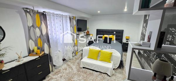 Pavillon sur sous-sol, 153m², 4 chambres, 945m² de terrain, 2 garages.