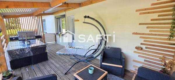 Pavillon sur sous-sol, 153m², 4 chambres, 945m² de terrain, 2 garages.