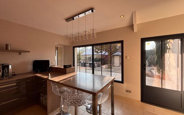 Maison à vendre    5 pièces •  Bonneuil-Matours