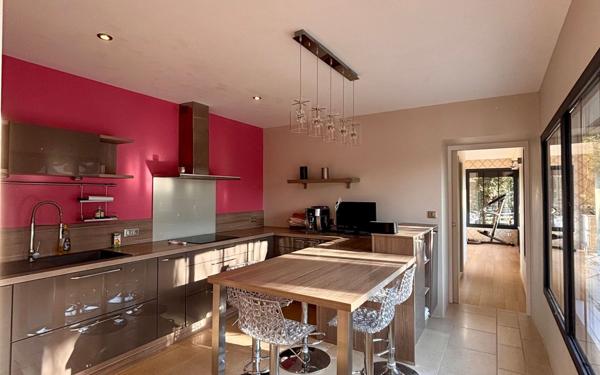 Maison à vendre    5 pièces •  Bonneuil-Matours