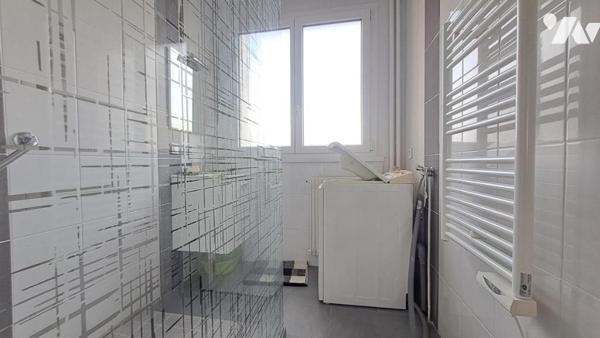 APPARTEMENT TYPE 3 GARAGE ET CAVE