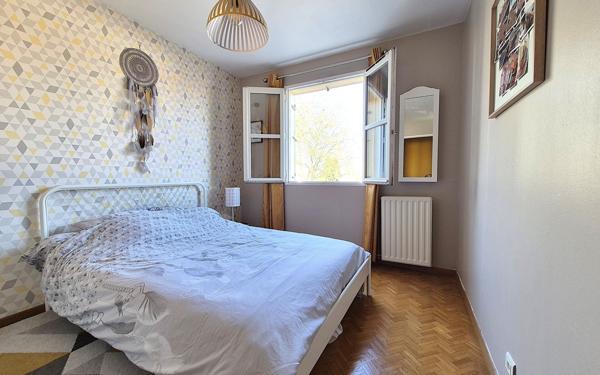 Appartement à vendre    3 pièces • 64,50 m2 Brie-Comte-Robert