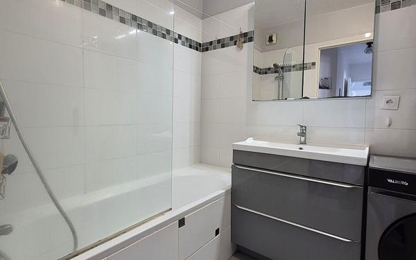 Appartement à vendre    3 pièces • 64,50 m2 Brie-Comte-Robert