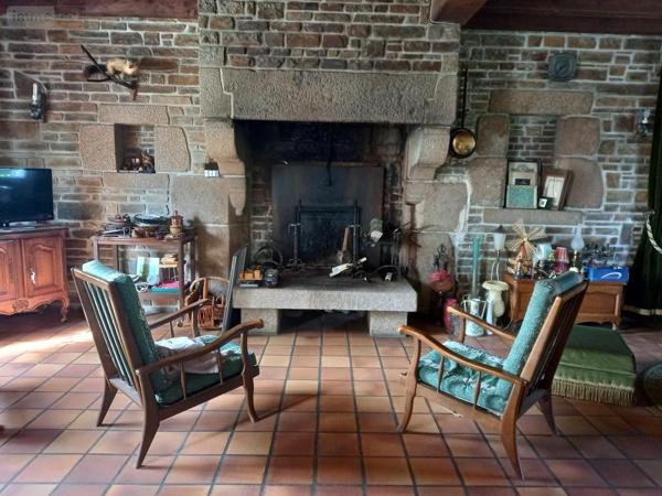 Maison à vendre à Saint-Hilaire-du-Harcouët dans la Manche (50600), ref : 50079-148