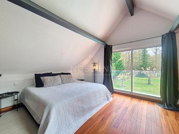 Maison Lamorlaye 10 pièce(s) 292 m2