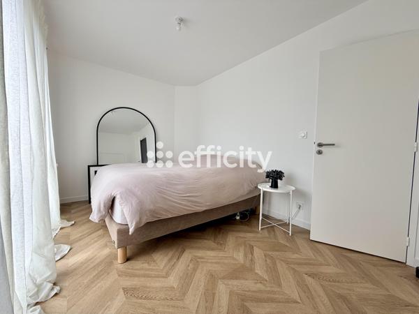 Maison
         5 pièces
        - 116 m² 341 500 € *
