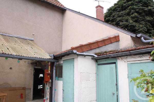 Maison à vendre  5 pièces - 92,52 m2 SAGONNE - 18