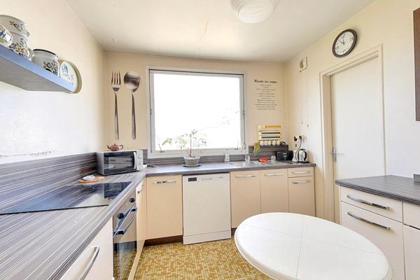 Appartement Montreuil 4 pièce(s) 77.72 m2