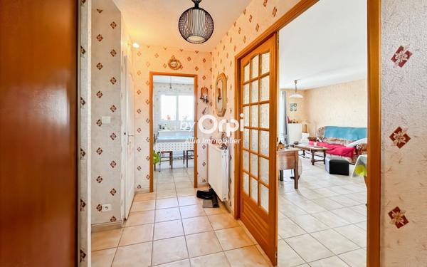 Maison à vendre    4 pièces •  Montmarault