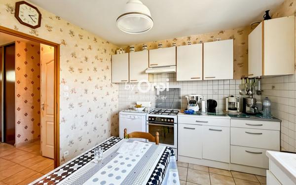 Maison à vendre    4 pièces •  Montmarault