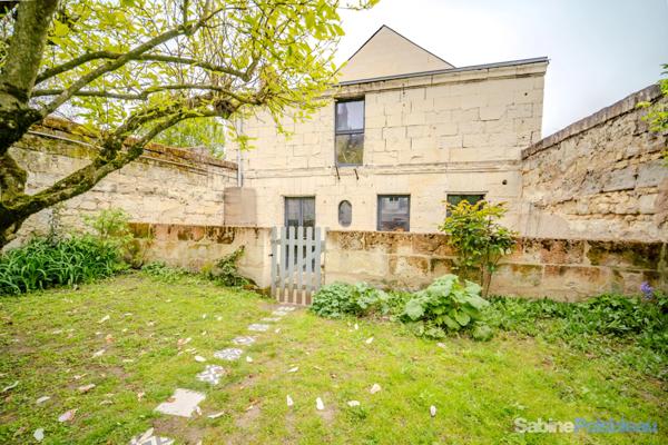 Maison à vendre à Saumur 49400 - centre ville - 4 ou 5 chambres - 171 m² Habitable - Dépendance - Jardin