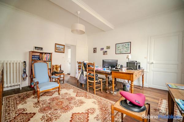 Maison à vendre à Saumur 49400 - centre ville - 4 ou 5 chambres - 171 m² Habitable - Dépendance - Jardin