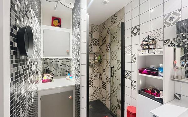 Appartement à vendre    3 pièces • 58 m2 Guéthary