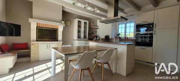 Maison à vendre 6 pièces 151 m² Airvault