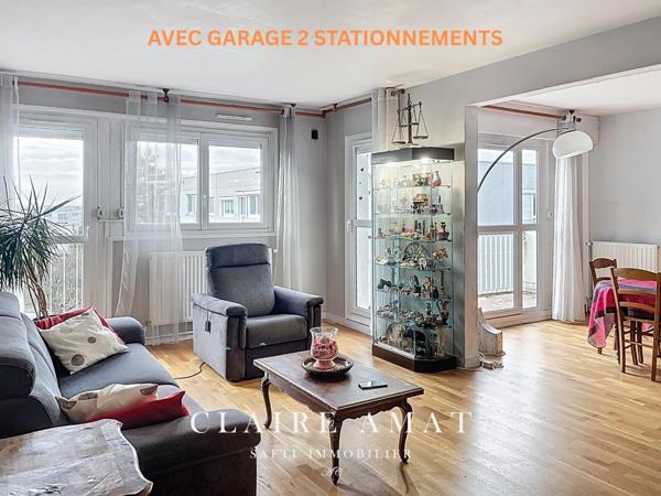 DERNIER ETAGE AVEC RAVALEMENT COMPRIS / BOX 2 PARK
