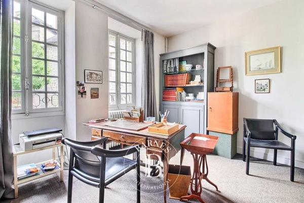 Brive-la-Gaillarde, Maison de ville 5 Chambres -  230 m² à vendre