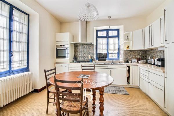 Brive-la-Gaillarde, Maison de ville 5 Chambres -  230 m² à vendre