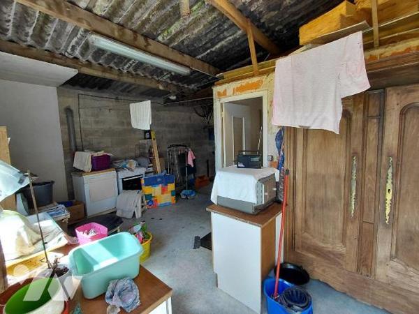 Maison en pierre à vendre à Crédin (56580) - Terrain constructible et divisible - Fort potentie...