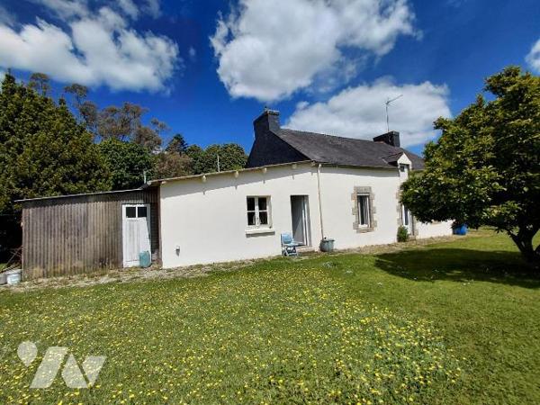 Maison en pierre à vendre à Crédin (56580) - Terrain constructible et divisible - Fort potentie...
