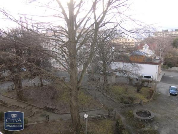 Appartement à louer 3 pièces 57.04m²