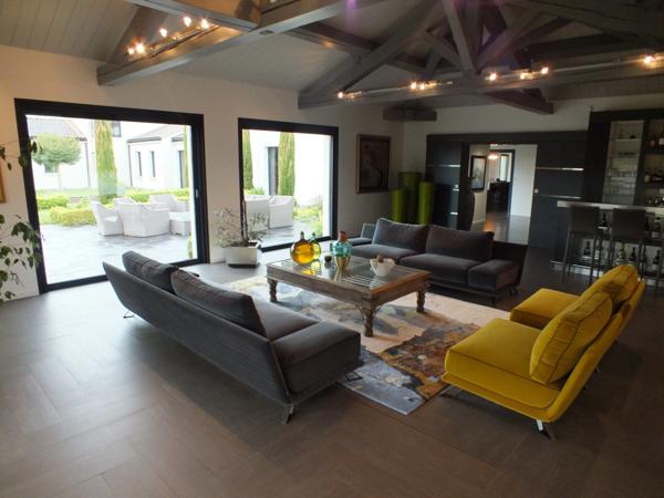 Propriété à vendre 17 pièces proche de SEMUR EN AUXOIS (21)