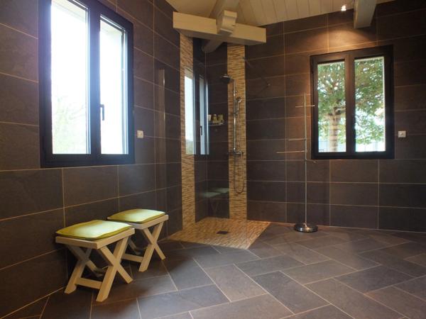 Propriété à vendre 17 pièces proche de SEMUR EN AUXOIS (21)