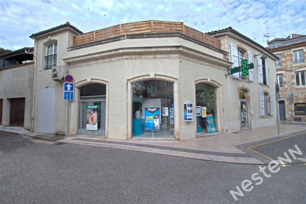 AGEN CENTRE - Local commercial de 160 m² avec grande vitrine au sein du quartier de la préfecture.