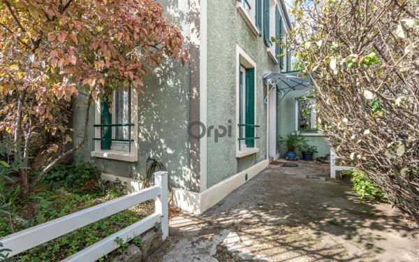 Maison à vendre    4 pièces •  Champigny-sur-Marne