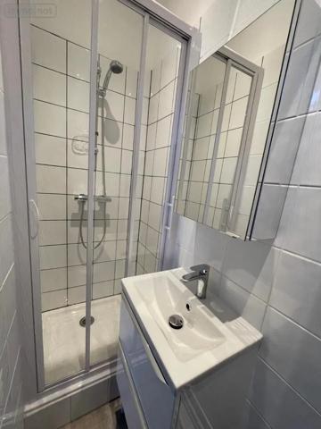 Location - Appartement Reims 51100 2 pièces 32 m 2