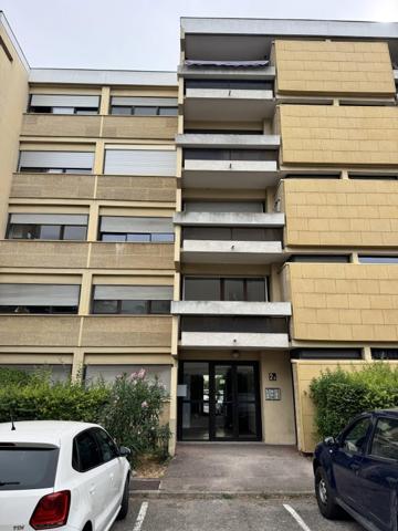 Location / Studio à Aix-en-Provence (13100)