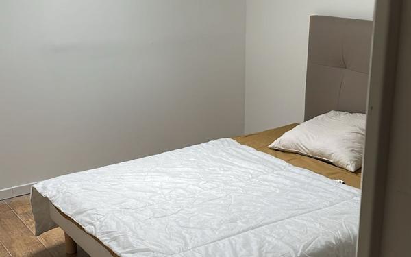 Maison à vendre    10 pièces • 187 m2 Ville-la-Grand