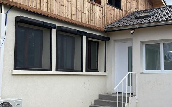 Maison à vendre    10 pièces • 187 m2 Ville-la-Grand