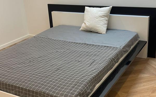 Maison à vendre    10 pièces • 187 m2 Ville-la-Grand