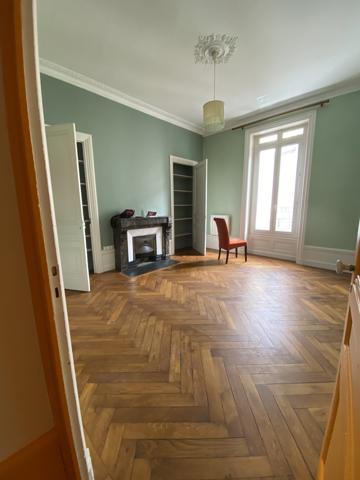 Appartement 3 pièces - 85 m²