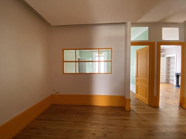 Appartement 3 pièces - 85 m²