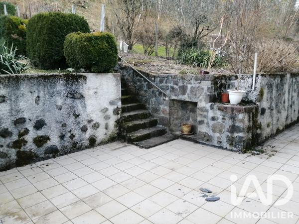 Immeuble à vendre 227 m² Saint-Cernin