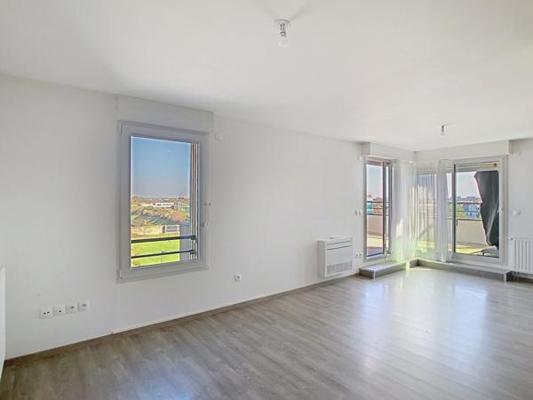Appartement à vendre Angers, 3 chambres, dernier étage avec ascenseur, deux terrasses, double box