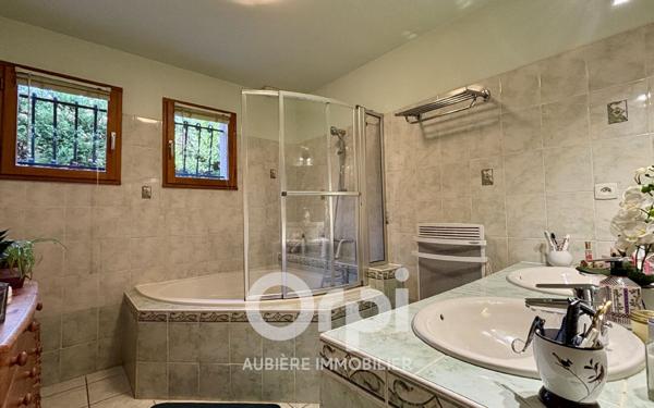 Maison à vendre    4 pièces • 135 m2 Lezoux