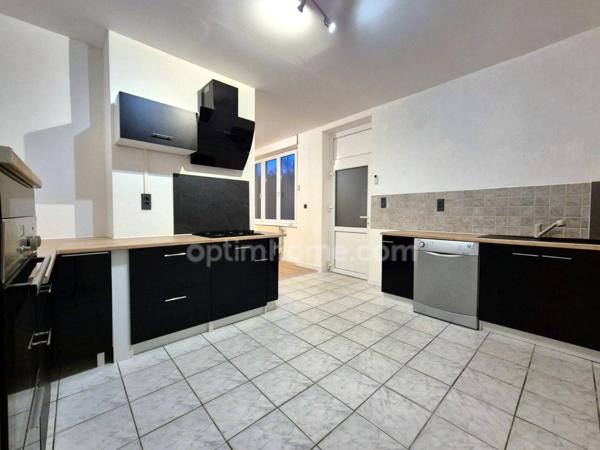 Immeuble de rapport 2 appartements – 7,6 % de rendement – 163 000 €
