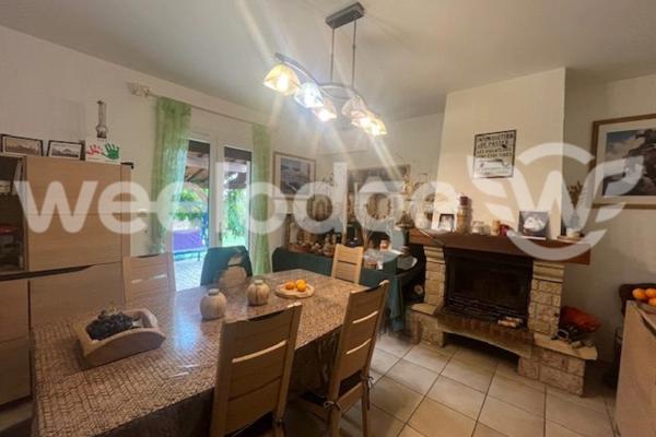 Maison à vendre 6 pièces de 95 m² à Saint-Clair-sur-Epte