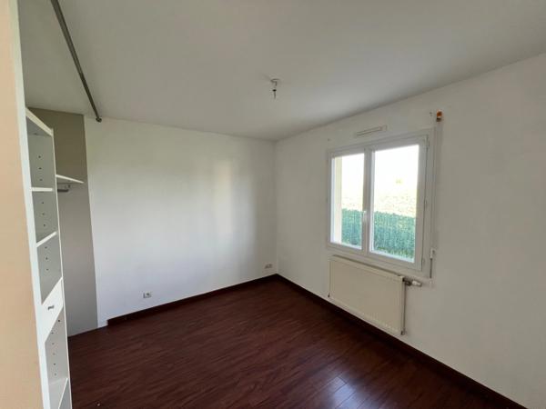 Maison plain pied 3 chambres et jardin