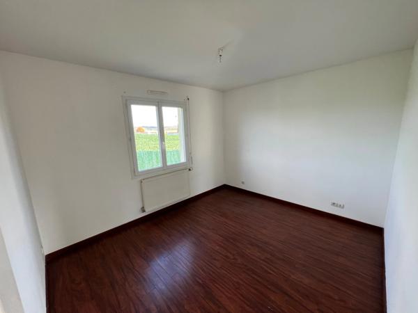 Maison plain pied 3 chambres et jardin