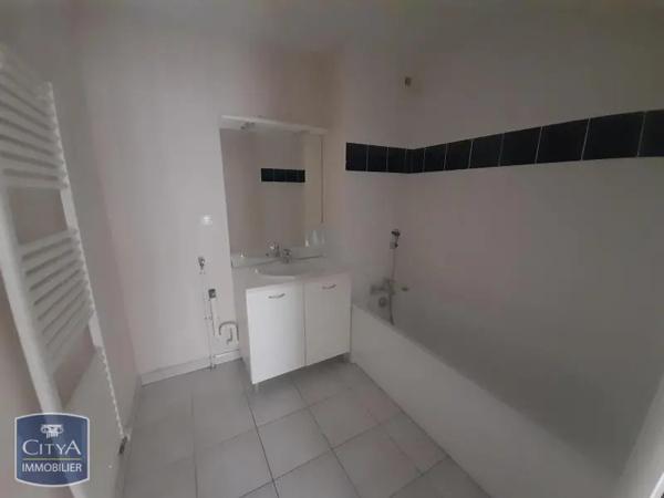 Appartement à louer 2 pièces 51.92m²